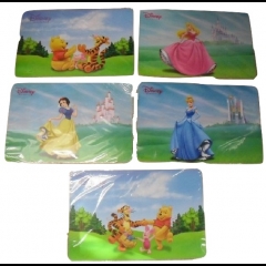 Nuovo Tovagliette Americane Disney In Plastica PVC Cm 30 x 45 Winnie e Principesse