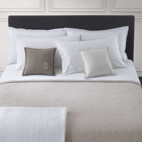 Copriletto Trussardi Matrimoniale Mix Boutis Puro Cotone Jaqurd Bianco
